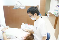 一般歯科（虫歯治療・歯周病治療）の様子